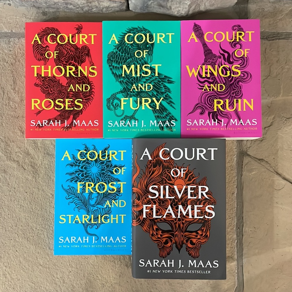 Complete set: A Court of Thorns and Roses by Sarah J. Maas.